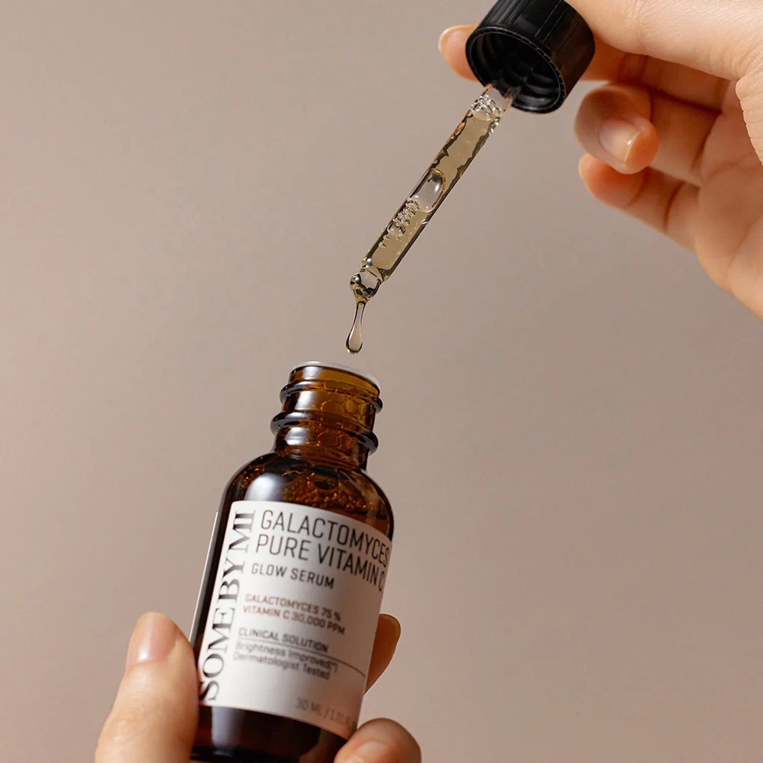 SOME BY MI Galactomyces Pure Vitamin C Glow Serum 30ml