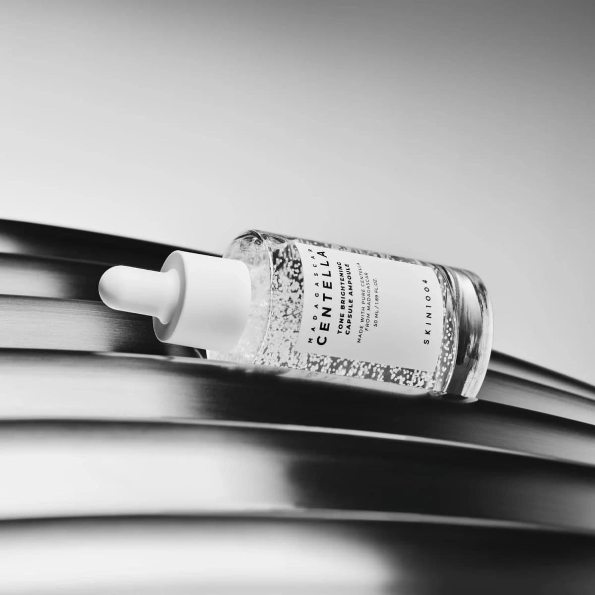 SKIN1004 Madagascar Centella Tone Brightening Capsule Ampoule 50ml